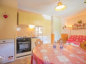 Dining - Functional studio with balcony in Aussois, 2 pers., parking included (Aussois)