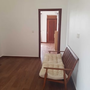 Deluxe Suite | Living area - SP&U (Phnom Penh)
