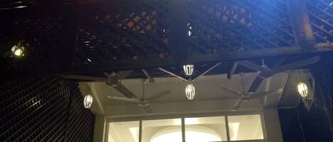 Mặt tiền nơi lưu trú