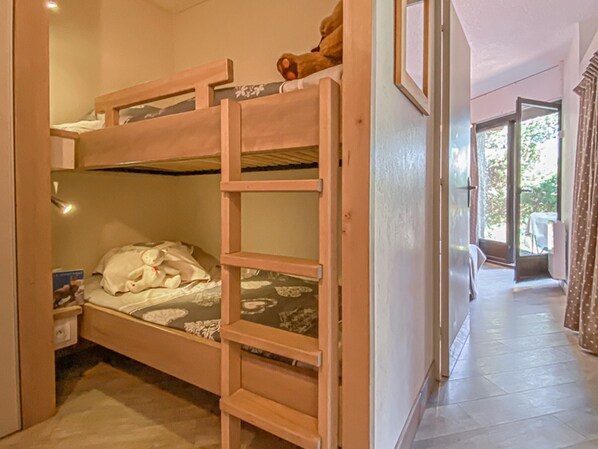 1 bedroom, free WiFi