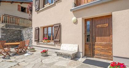 Quiet apartment with terrace, near slopes, pets allowed