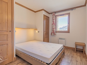 1 chambre, accès au Wi-Fi (inclus)
