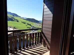 Interior - Cozy 4-person apartment with mezzanine and south-facing balcony (Le Grand-Bornand)