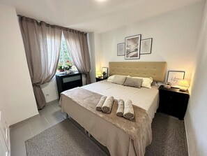 2 soverom, strykejern/-brett, wi-fi og sengetøy