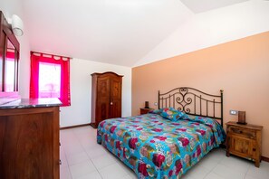 Apartamento, 1 habitación, balcón | Wifi gratis y ropa de cama