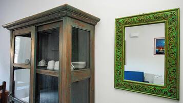 Apartment, 1 Bedroom, Courtyard View, Ground Floor | Living area | 24-inch LCD TV with digital channels