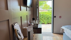Dobbelt- eller tomannsrom – deluxe, terrasse