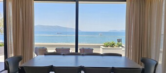 ลา เทอร์ราซซา อัซซูร์รา