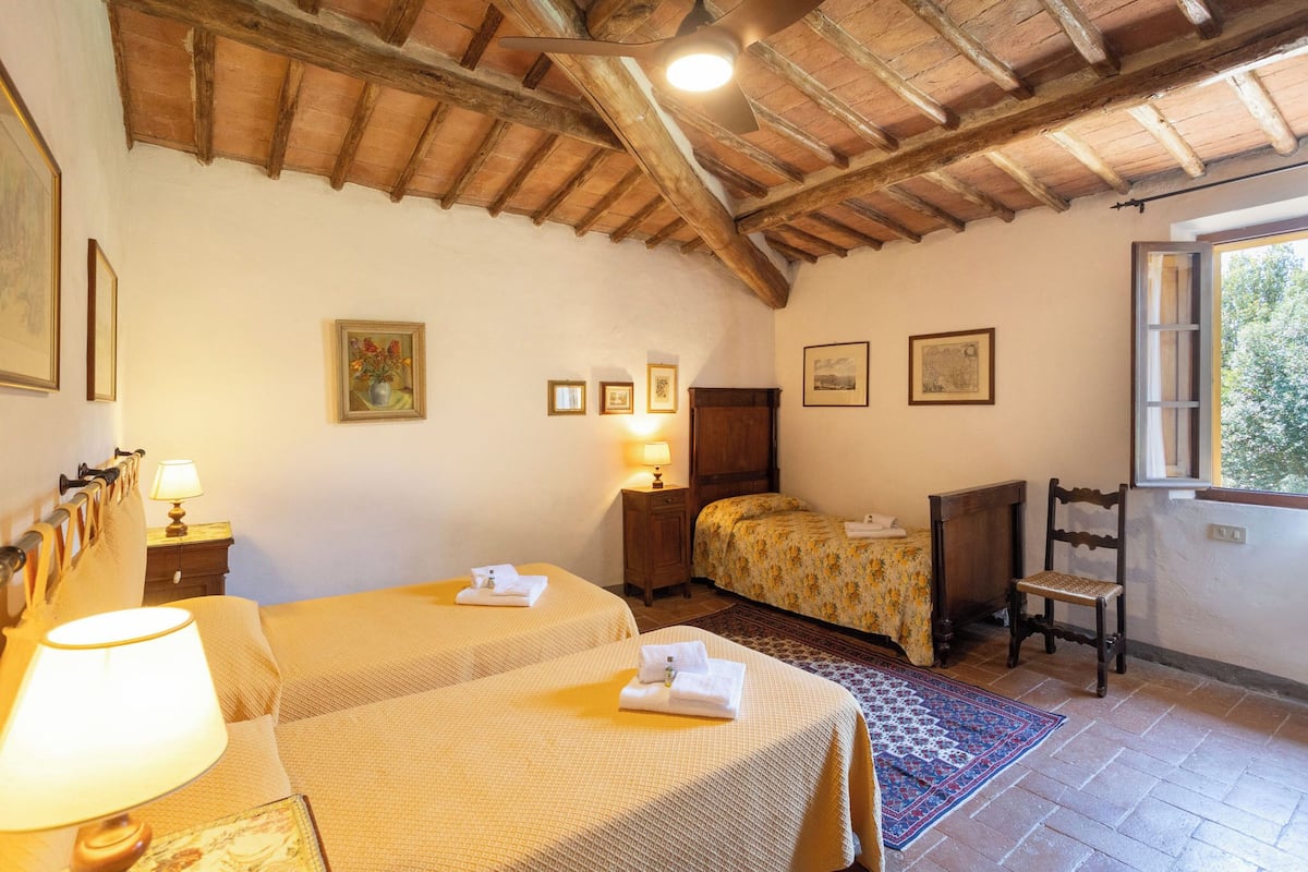 Individually decorated, individually furnished, free WiFi, bed sheets