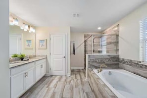 Shower, hair dryer - 6BR Fun Retreat with Pool, Game Room, Near Disney (Four Corners)
