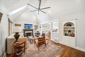 TV connectée, espaces bureaux