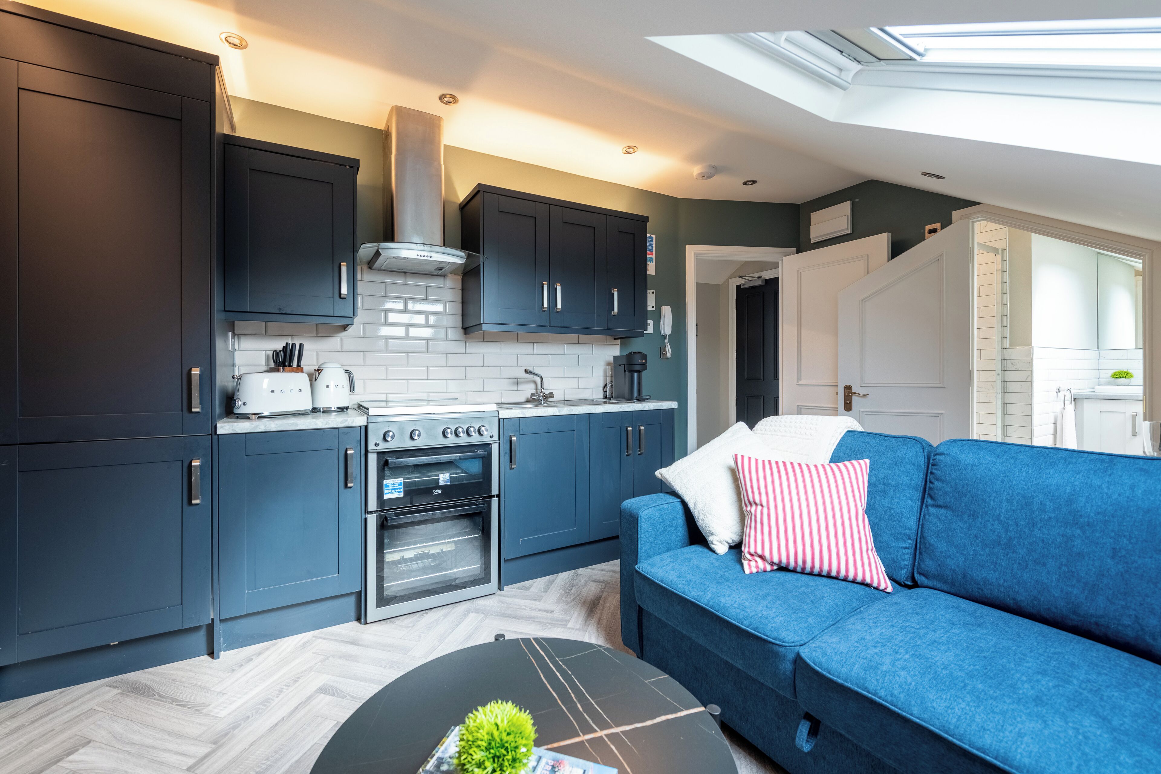 Apartment 4 | Living area