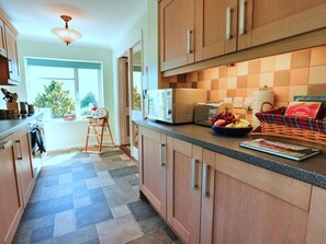 Microwave, oven, dishwasher