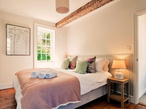 2 makuuhuonetta, ilmainen Wi-Fi, vuodevaatteet