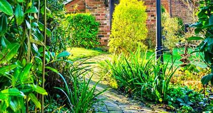 Beautiful villa for 2 people with WIFI, pets allowed and parking