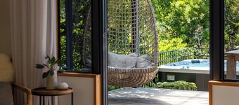 Oneroa Sanctuary - Centrally located in Oneroa