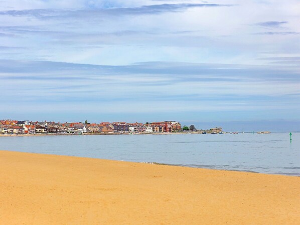 Strand