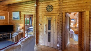2 soverom, reiseseng for barn, wi-fi (inkludert) og sengetøy