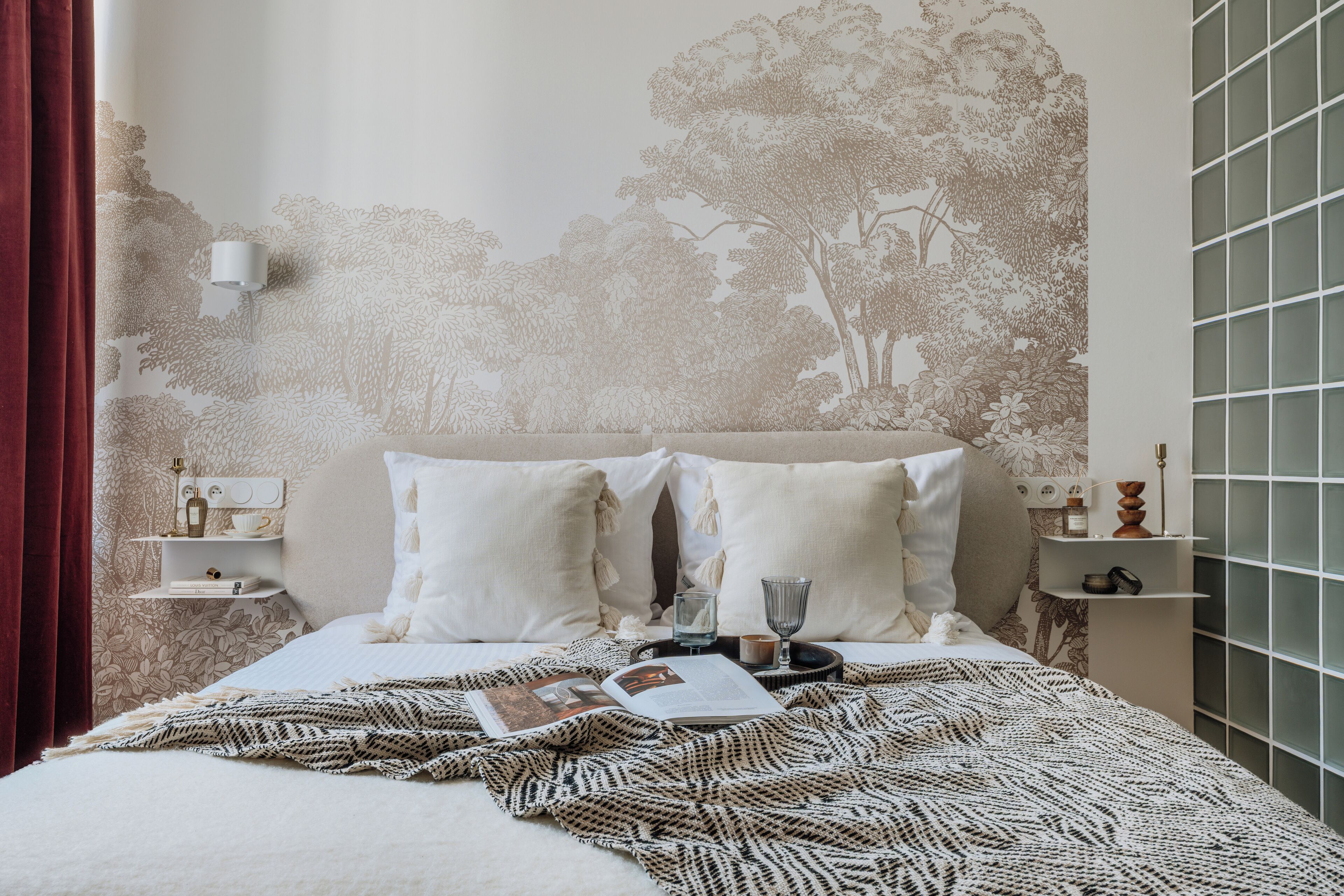 Family Apartment | Individually decorated, individually furnished, desk, laptop workspace