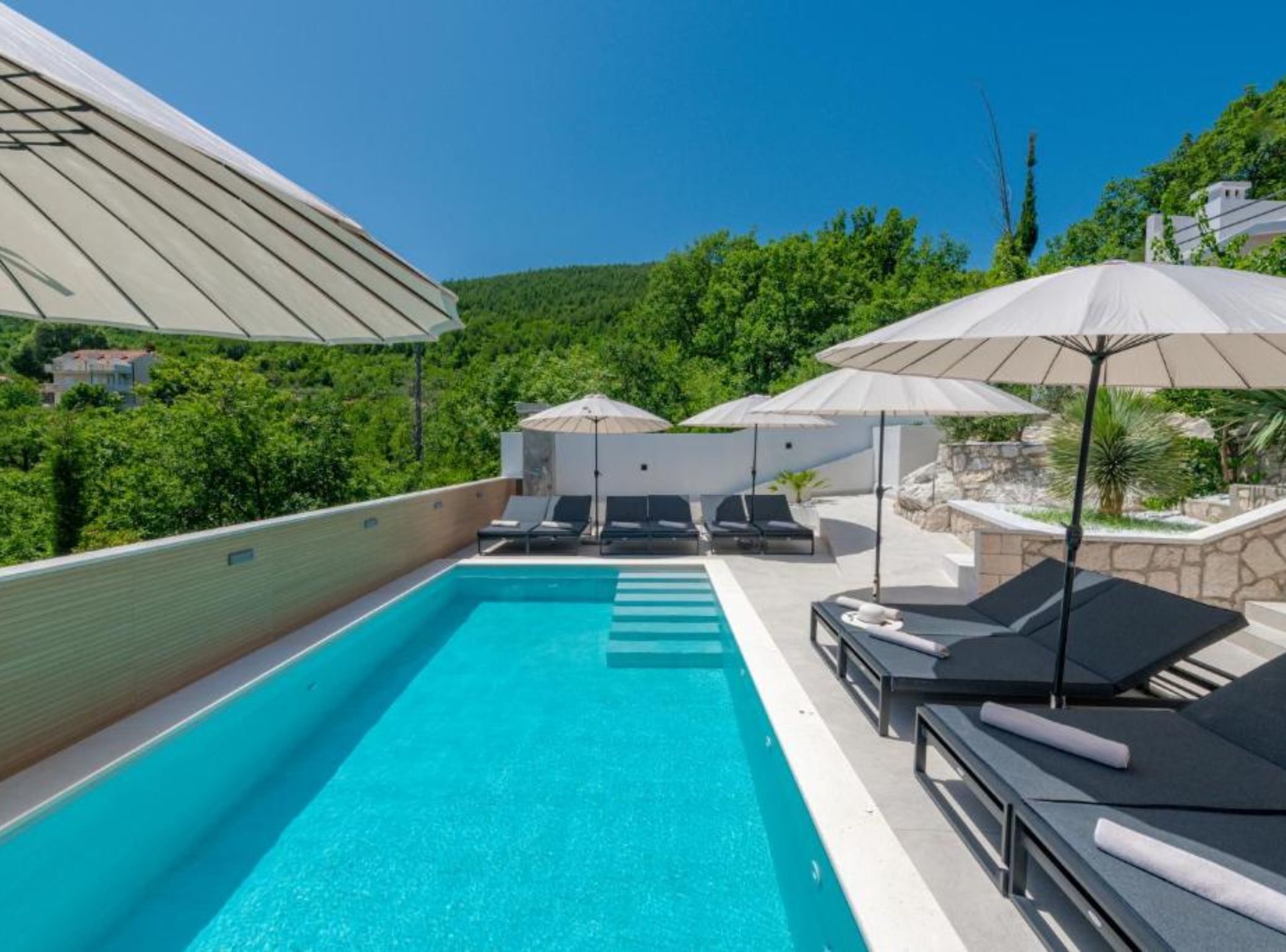 Villa (Six Bedroom Villa) | Outdoor pool