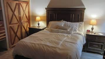 2 soveværelser, skrivebord, strygejern/strygebræt, gratis Wi-Fi