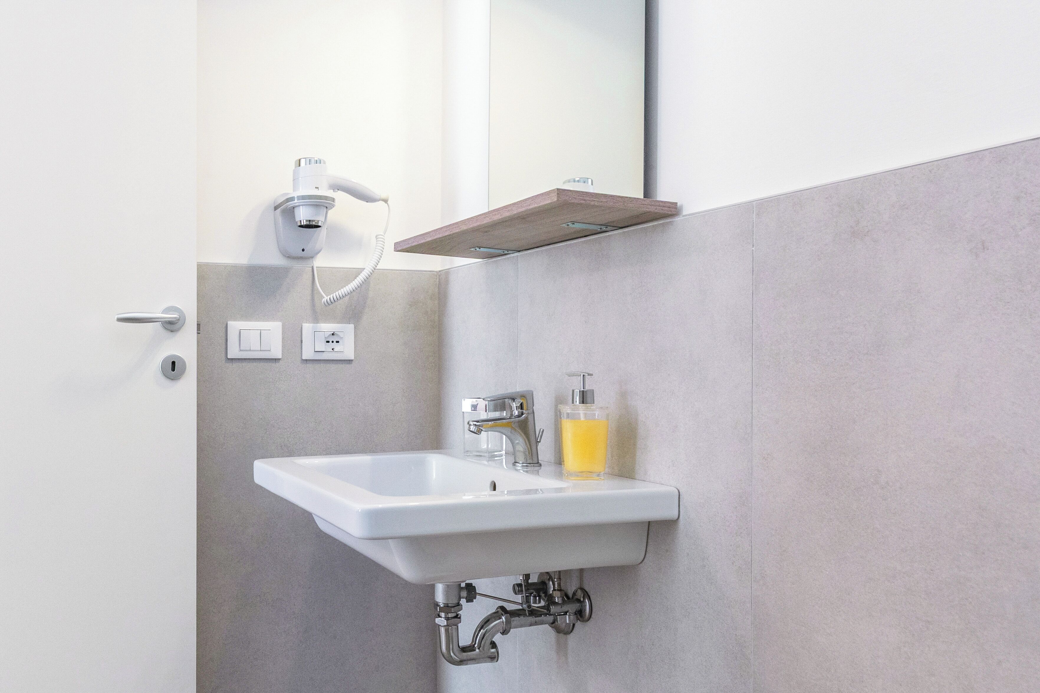 Photo - Appia Rooms with Free Parking & Direct Bus to Venice