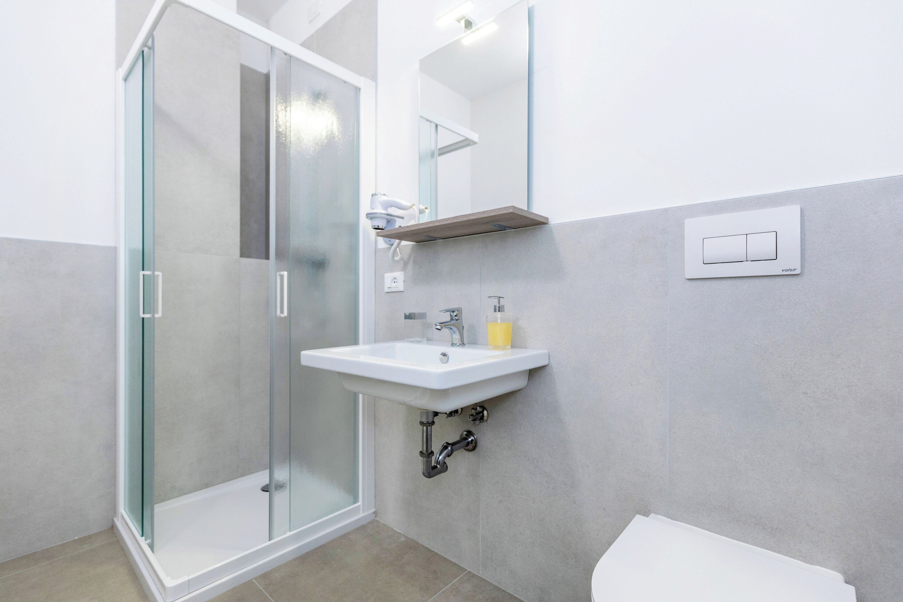 Photo - Appia Rooms with Free Parking & Direct Bus to Venice