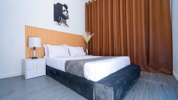 3 chambres, fer et planche Ă repasser, Wi-Fi, draps fournis