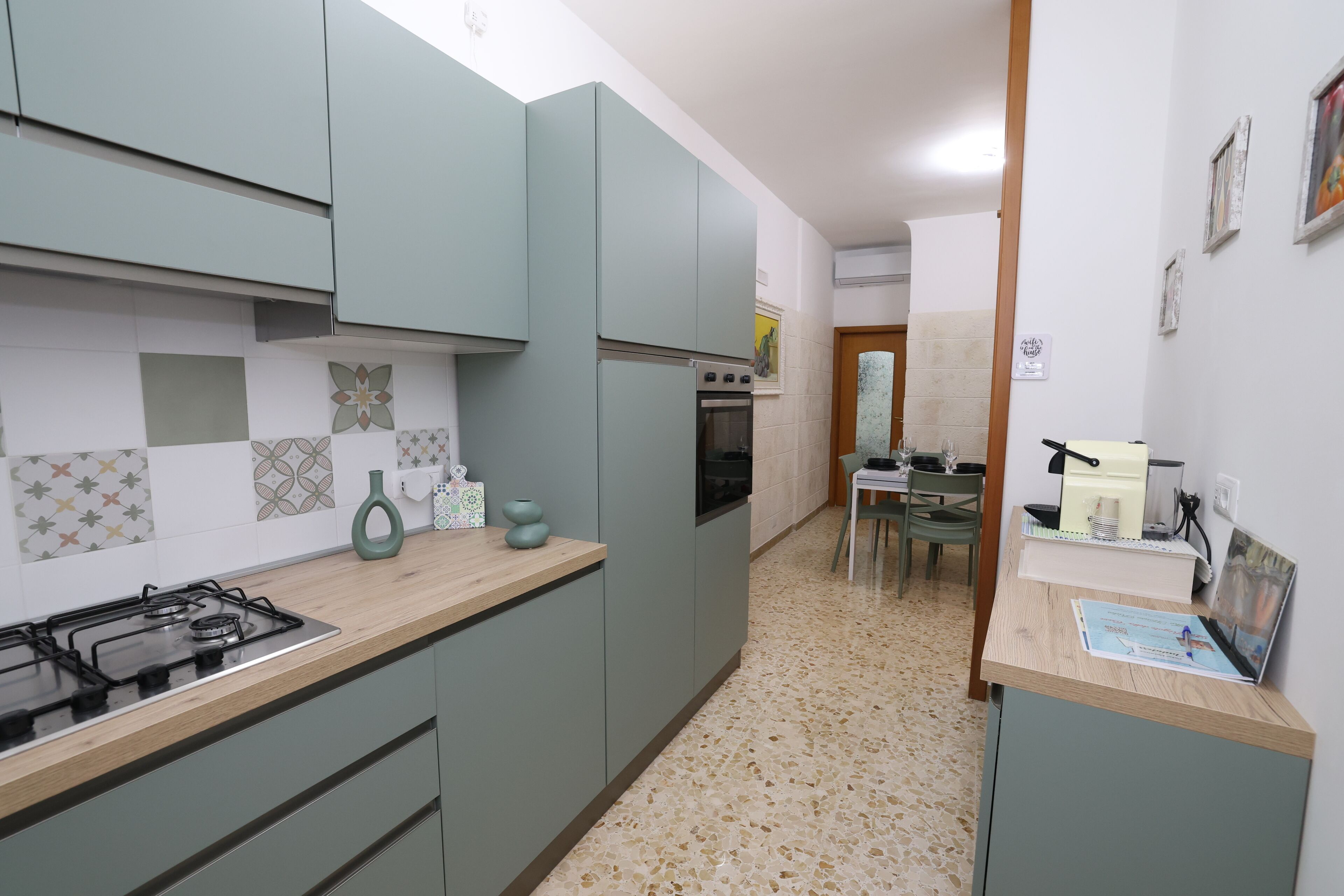 Ofen, Herdplatte, Geschirrspüler