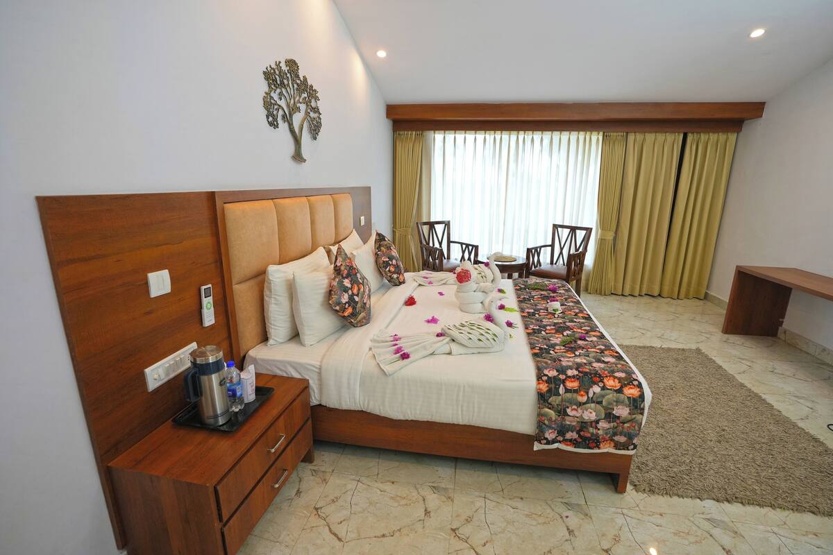 Rajwada Cottage Room with Garden - With Activities, Rides & Welcome Drink