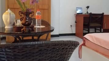 3 chambres, Wi-Fi, draps fournis