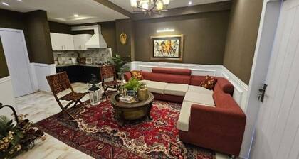 Luxury 2-Bedroom airconditioned Apartment with kitchen, Living Room, Balcony