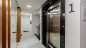 Apartemen Basic | Interior