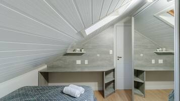 Basic Apartment | 2 bedrooms, free WiFi