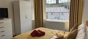 Broadlands Road 3-Bed Home