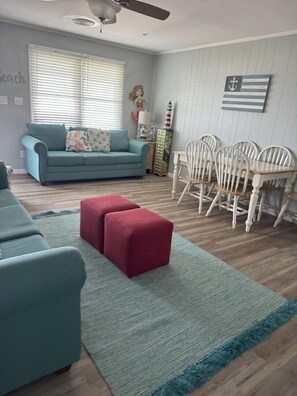 TV - Coastal Serenity, Oceanfront, Dog-Friendly, Sleeps Up to 10 (Emerald Isle)