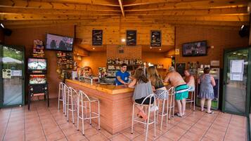 Mobile Home | Bar (sur place)