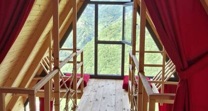 Havalı Bungalov-1 jakuzili Dere ve Ćelale Manzaralı SĂŒit Bungalow