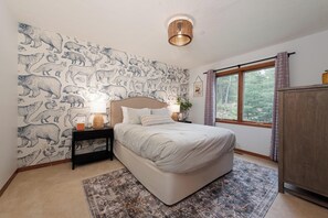 3 sovrum, strykjärn/strykbräda, gratis wi-fi och sängkläder