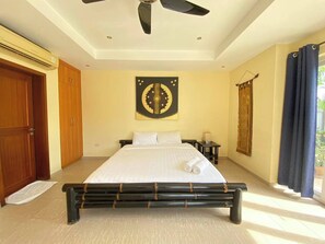 Villa, 4 Bedrooms, Smoking, Private Pool