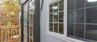 Modern Foldable Container Home • Unique Stay Near Pipestem Park