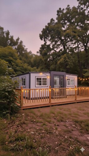 Modern Foldable Container Home • Unique Stay Near Pipestem Park