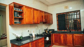 Mikrobølgeovn, ovn, kogeplade