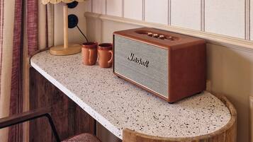 Habitació doble Deluxe, balcó, vistes al mar | Sala d'estar