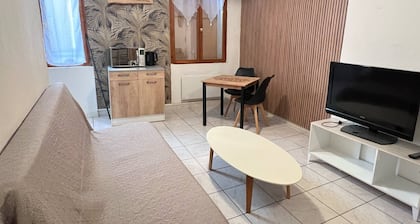 Studio in the heart of downtown