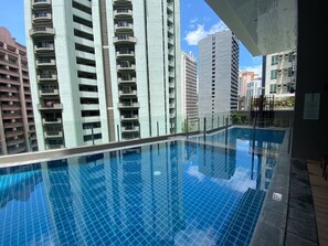 公寓, 1 間臥室, 陽台, 城市景觀 | 游泳池 | 室內游泳池