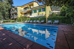 Pool - Residence Cedro – Swimming pool, lake view – Bi 35 (Malcesine)