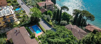 Residencia Il Cedro APT 1 - Vista piscina y lago, Residence Il Cedro APT 1 - Piscina e vista lago