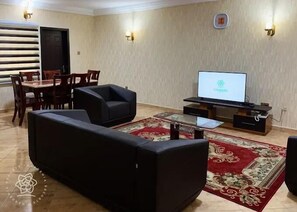 Family Oda, Balkon, Şehir Manzaralı | Oturma alanı