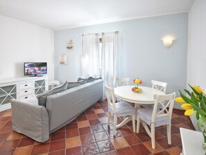 TV - Cason degli ulivi-APT Marine, Cason degli ulivi - APT Marine (Rivoli Veronese)